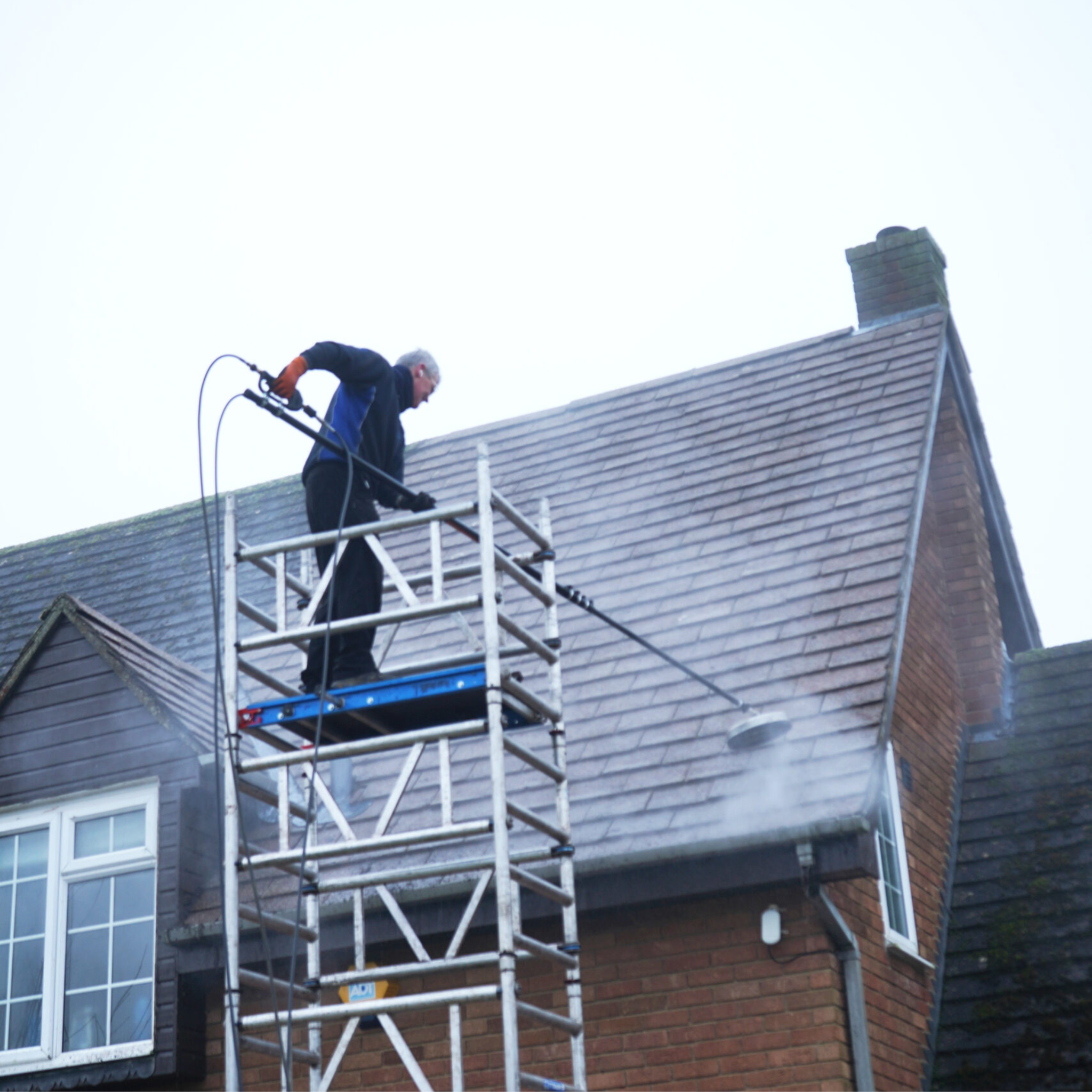 skyWash® Roof Cleaning System