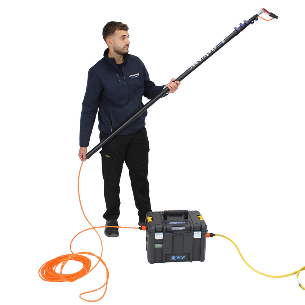 skyScraper® Soft Wash Applicator - For low pressure cleaning on roofs and rendering
