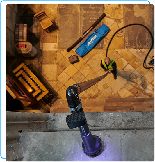 skyVac® Essential Telescopic Pole Package